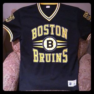 Mitchell & Ness mesh v neck jersey, Boston Bruins
